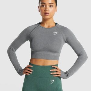 Grey Gymshark Vital Seamless 2.0 Long Sleeve Crop Top in Smokey Grey Marl